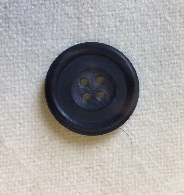 Cuff 24 Line Button Dk Grey
